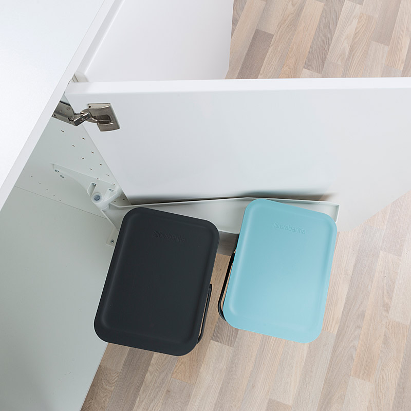Brabantia Sort & Go lajitteluastia keittiön kaappiin 2×12 Brabantia Sort & Go lajitteluastia keittiön kaappiin 2×12