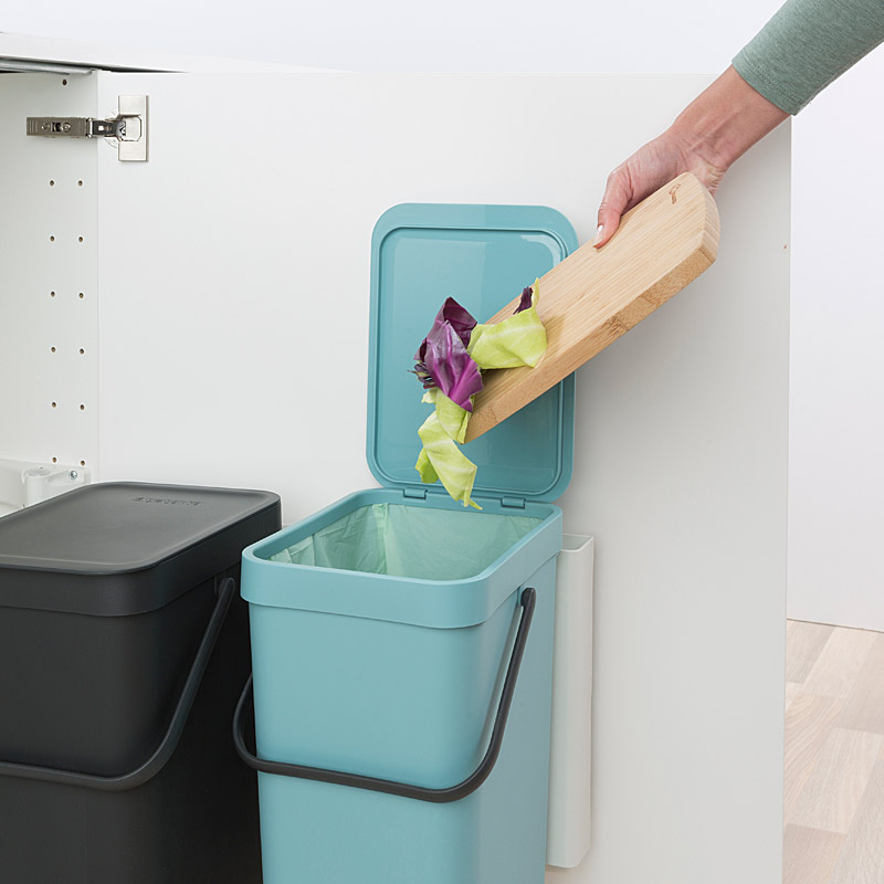 Brabantia Sort & Go lajitteluastia keittiön kaappiin 2×12 Brabantia Sort & Go lajitteluastia keittiön kaappiin 2×12
